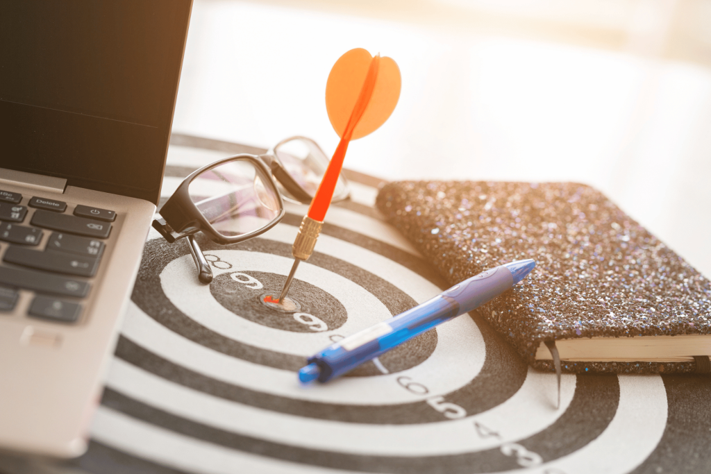 Setting goals for HR and payroll success
